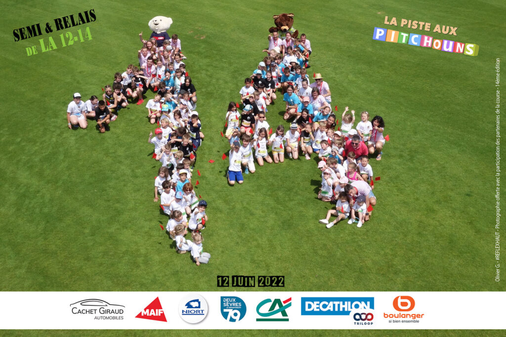 Photographie en hauteur de La 12-14 Niort 2022, 14ème édition - Logo Humain - Les Pitchouns