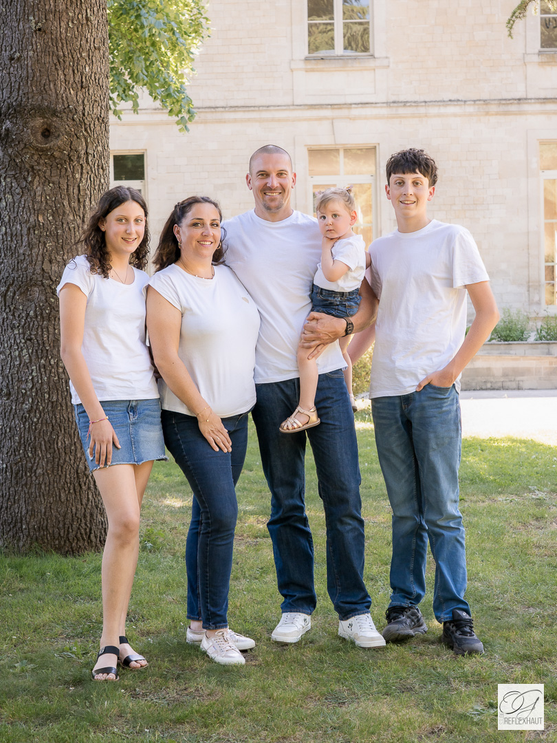 Séance portrait de famille à Villiers-en-Plaine - à 10 min de Niort (79)